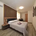 Sofia's &