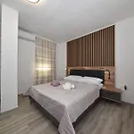 Sofia's & * Zadar