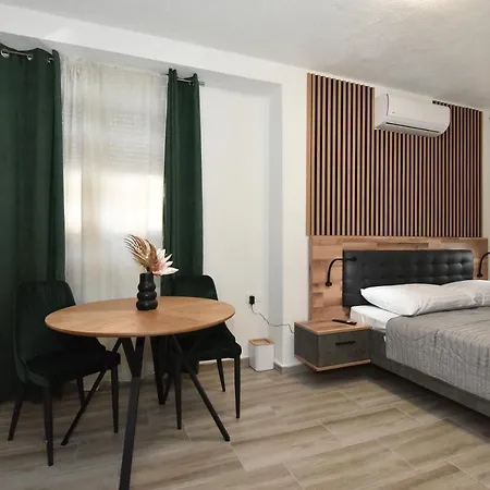 Sofia's & Apartamento Zadar