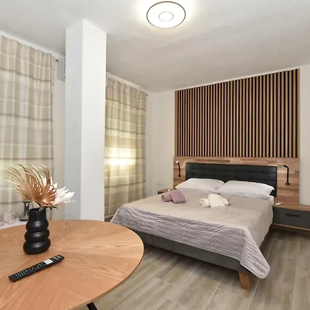 Sofia's & Apartamento